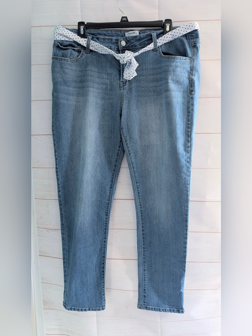 Nwot Kensie Light Blue Straight Leg Jeans with Polka Dot Tie Belt Size 16